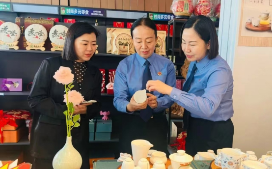 ��ɫ���Ʒ�ƻ�������ػ����ػ���ɫ���������̻���